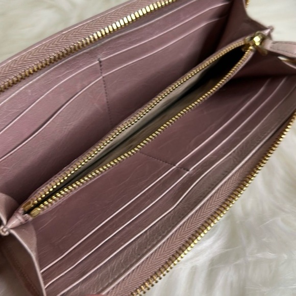 💯 Authentic Prada Quilted Zipped Long Wallet - Picture 4 of 7